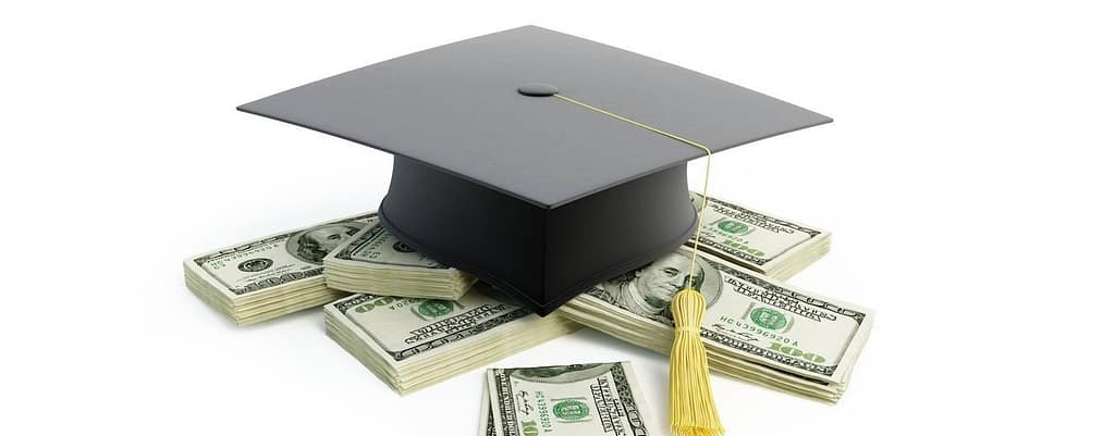 irlanda üniversite ücretleri